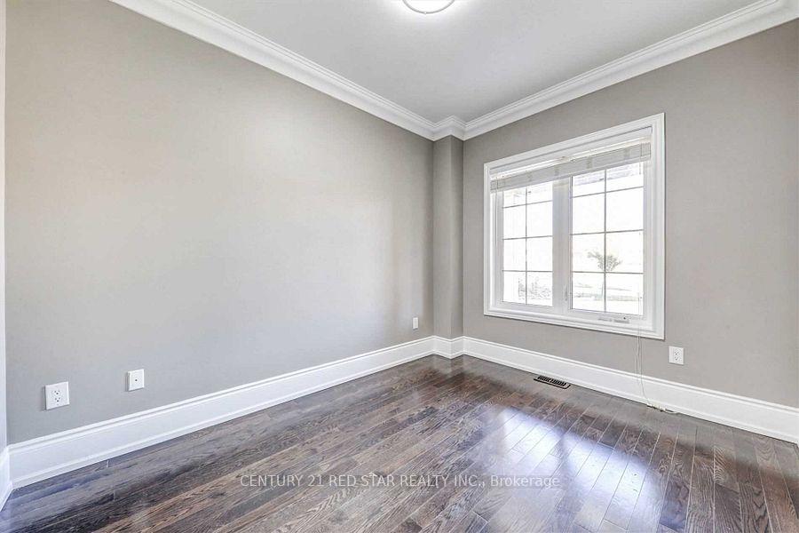 Photo 4 of 10 Everlasting Court, Brampton, Bram East — HOMEH