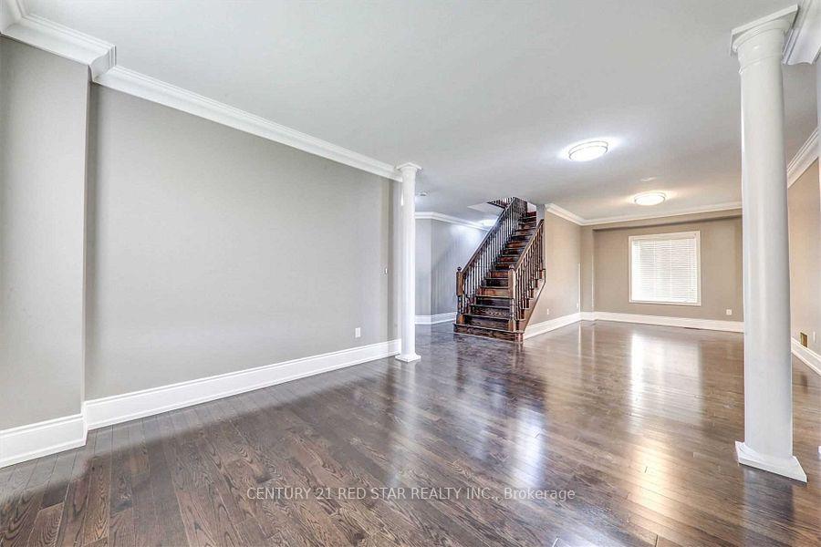 Photo 7 of 10 Everlasting Court, Brampton, Bram East — HOMEH