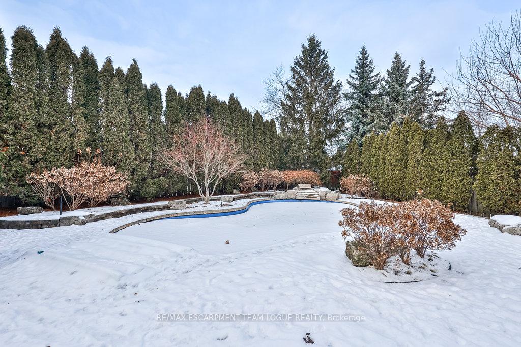 Photo 41 of 2215 Vista Drive, Burlington, Headon — HOMEH