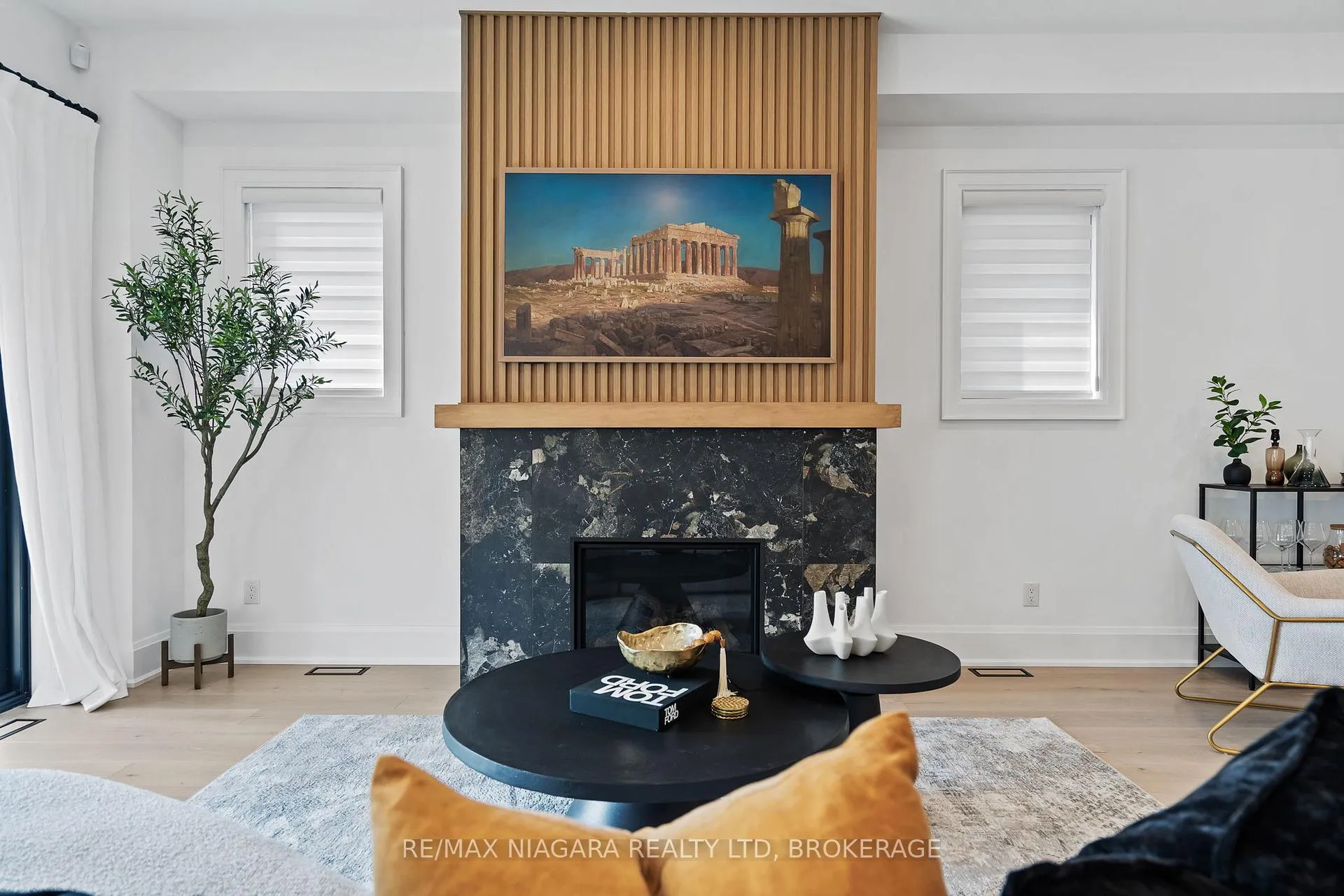 Photo 7 of 2326 Terravita Drive, Niagara Falls, Stamford — HOMEH