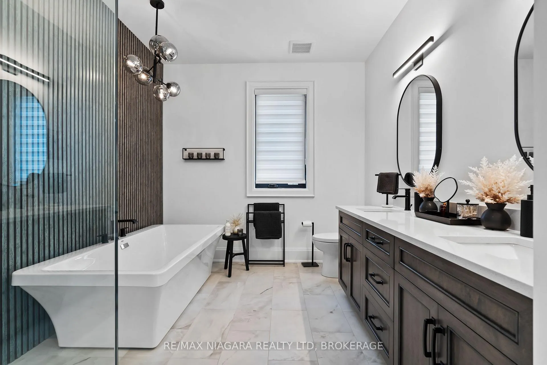 Photo 22 of 2326 Terravita Drive, Niagara Falls, Stamford — HOMEH