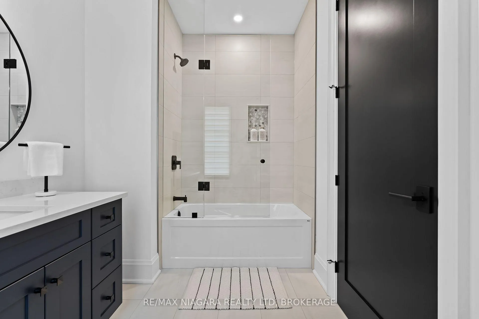 Photo 30 of 2326 Terravita Drive, Niagara Falls, Stamford — HOMEH
