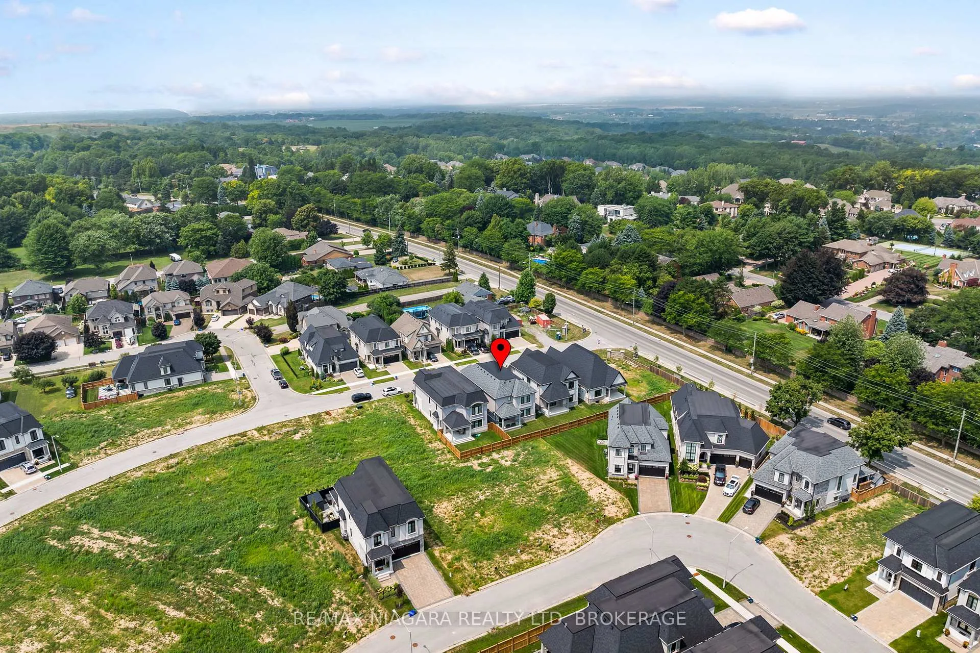 Photo 41 of 2326 Terravita Drive, Niagara Falls, Stamford — HOMEH