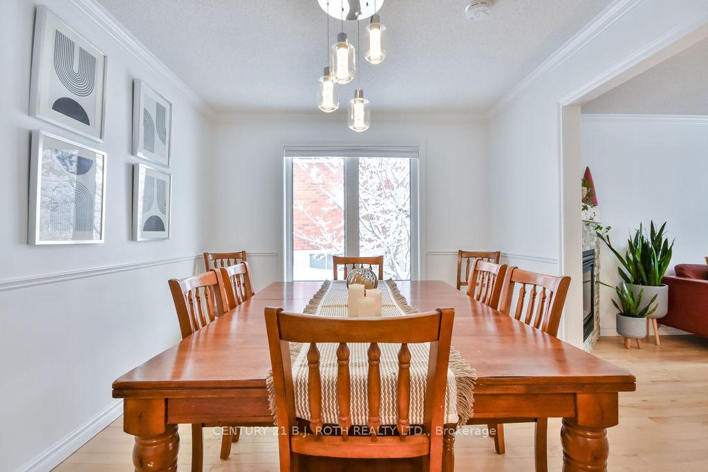 Photo 10 of 14 Gibbon Drive, Barrie, Sunnidale — HOMEH