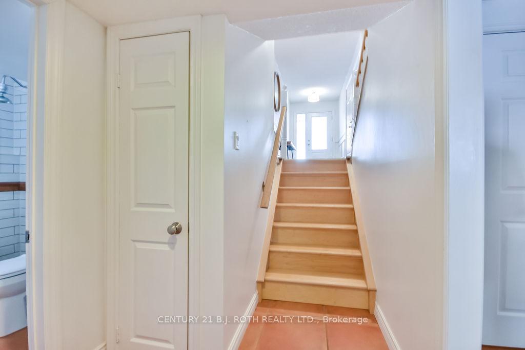 Photo 19 of 14 Gibbon Drive, Barrie, Sunnidale — HOMEH