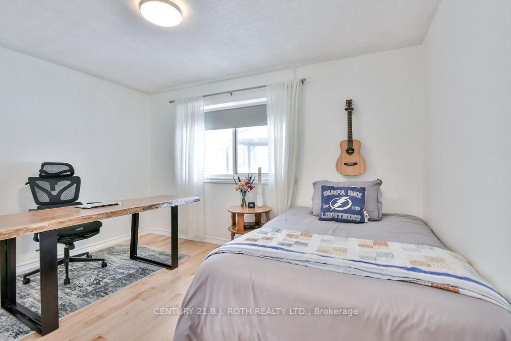 Photo 28 of 14 Gibbon Drive, Barrie, Sunnidale — HOMEH