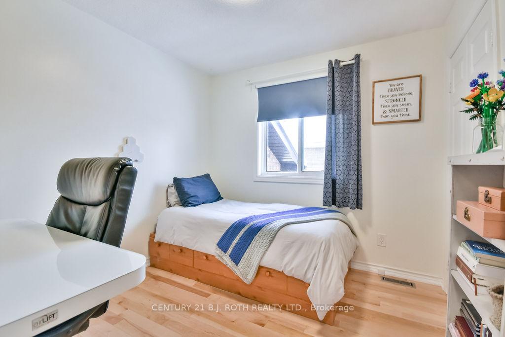 Photo 30 of 14 Gibbon Drive, Barrie, Sunnidale — HOMEH