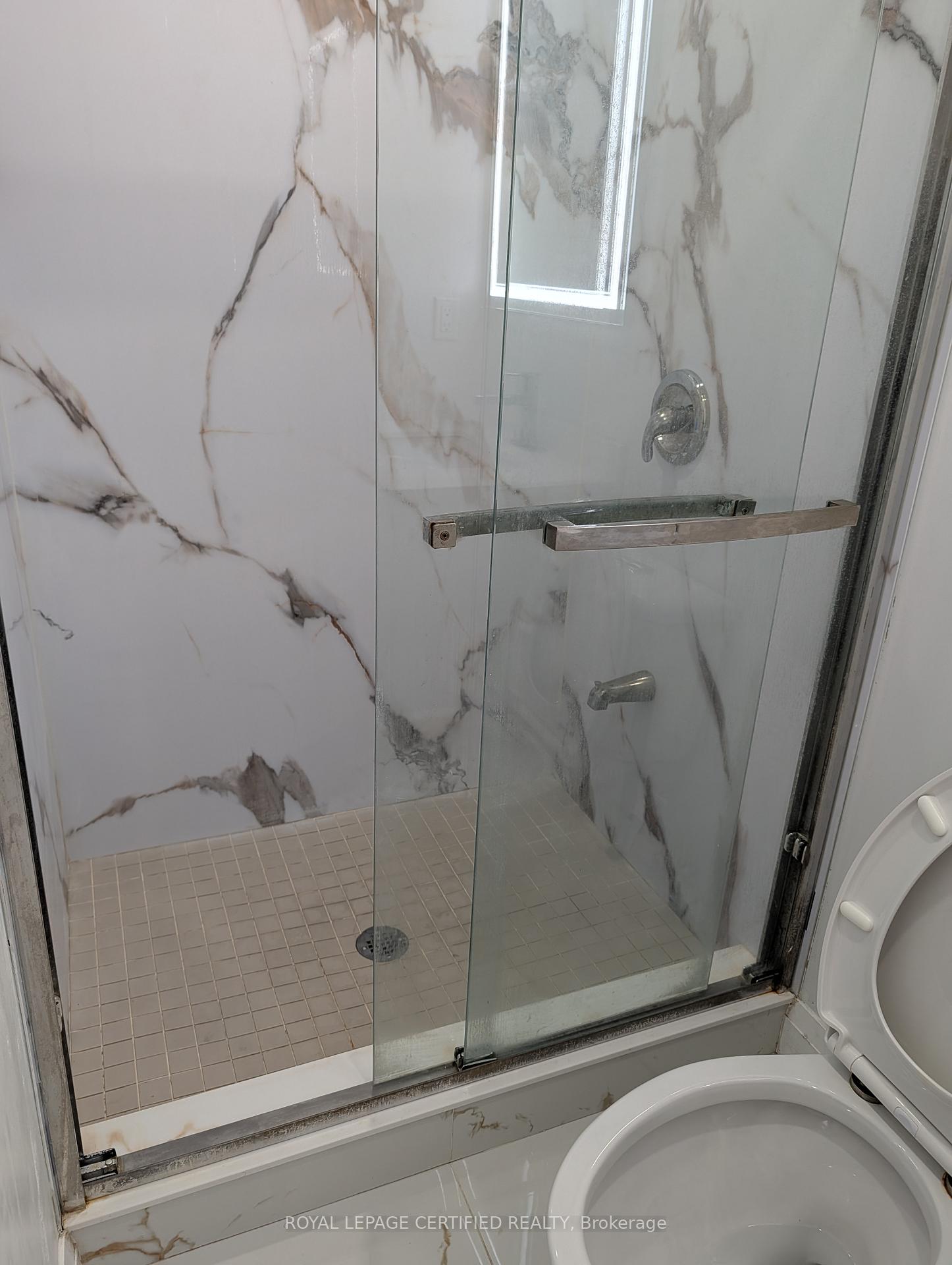 Photo 17 of 94 Millstone Drive, Brampton, Fletcher's Creek South — HOMEH
