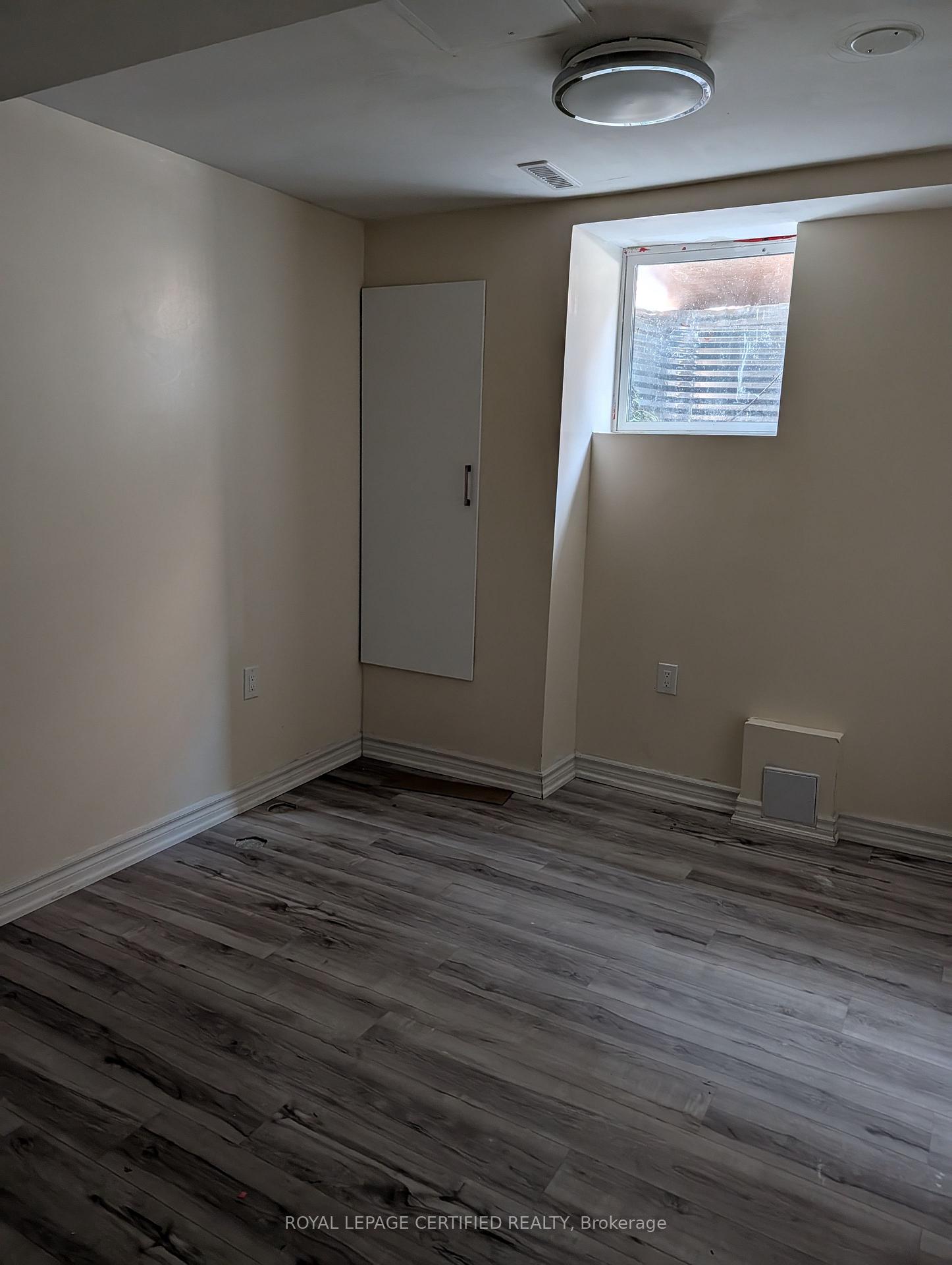 Photo 35 of 94 Millstone Drive, Brampton, Fletcher's Creek South — HOMEH