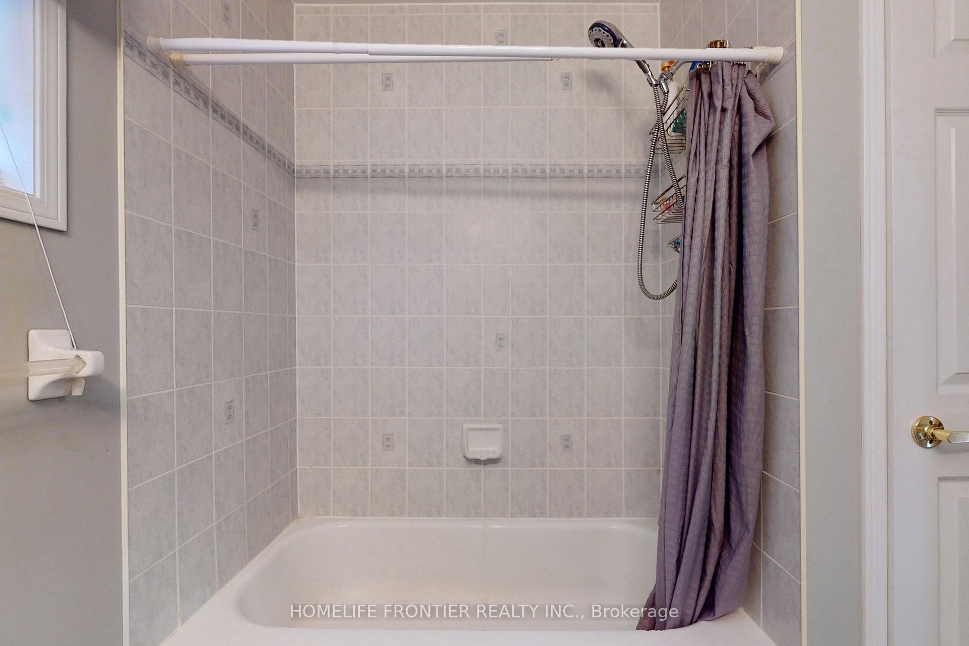 Photo 36 of 48 Patrick Drive, Barrie, Painswick South — HOMEH