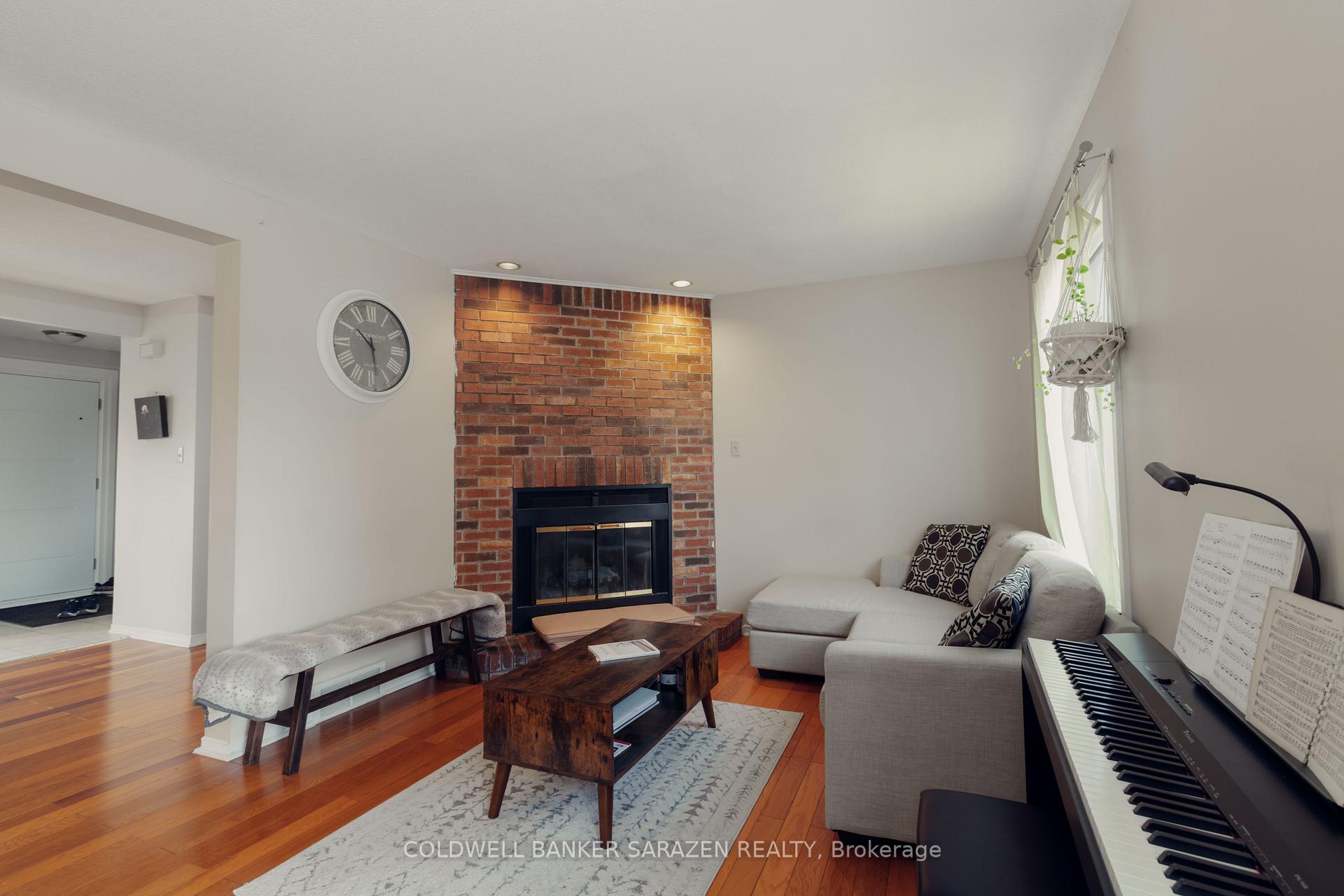 Photo 5 of 1325 Summerville Avenue, Ottawa, Carlington — HOMEH