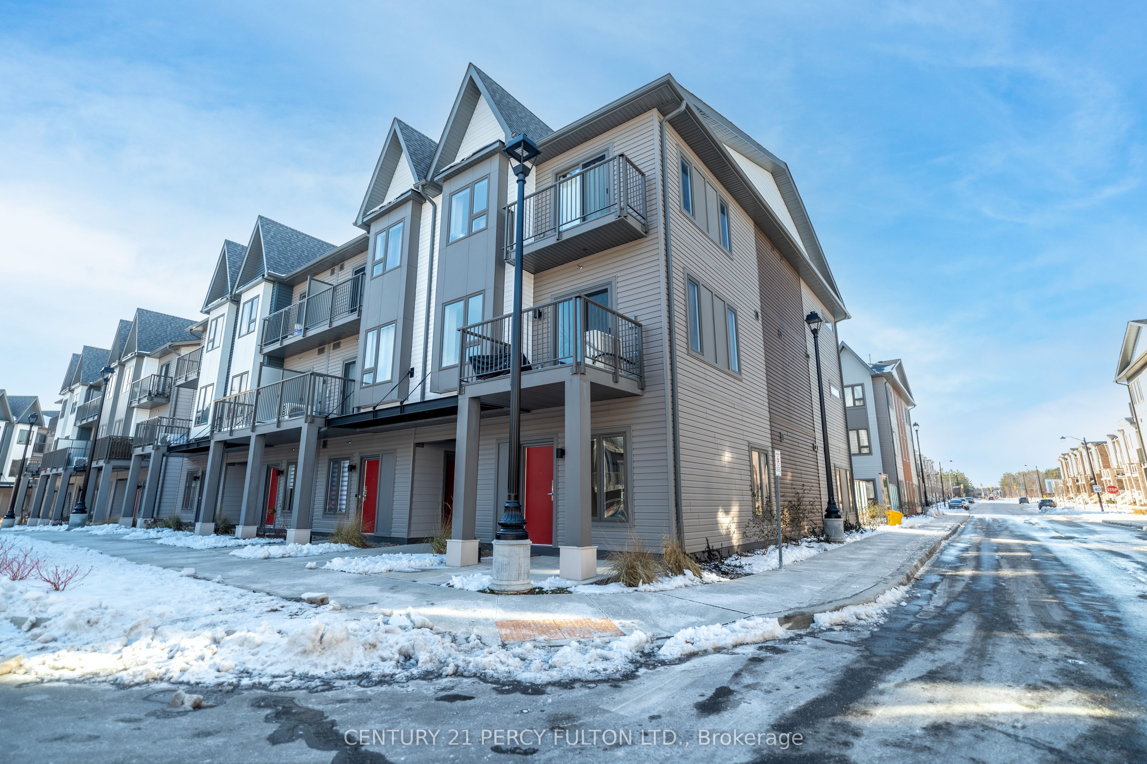 Photo 2 of Unit 212, 2635 William Jackson Drive, Pickering, Duffin Heights — HOMEH