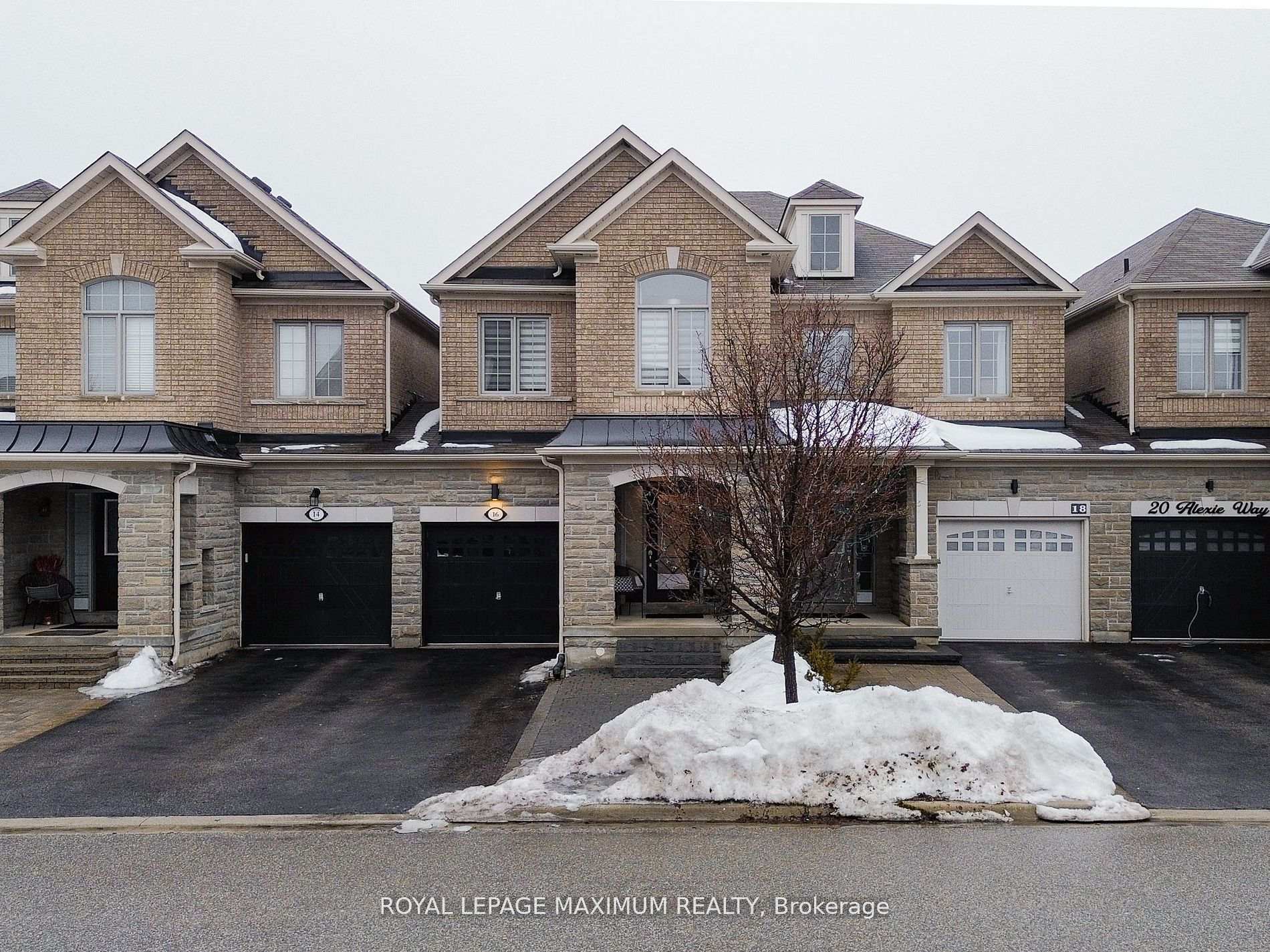 Photo 1 of 16 Alexie Way, Vaughan, Vellore Village — HOMEH