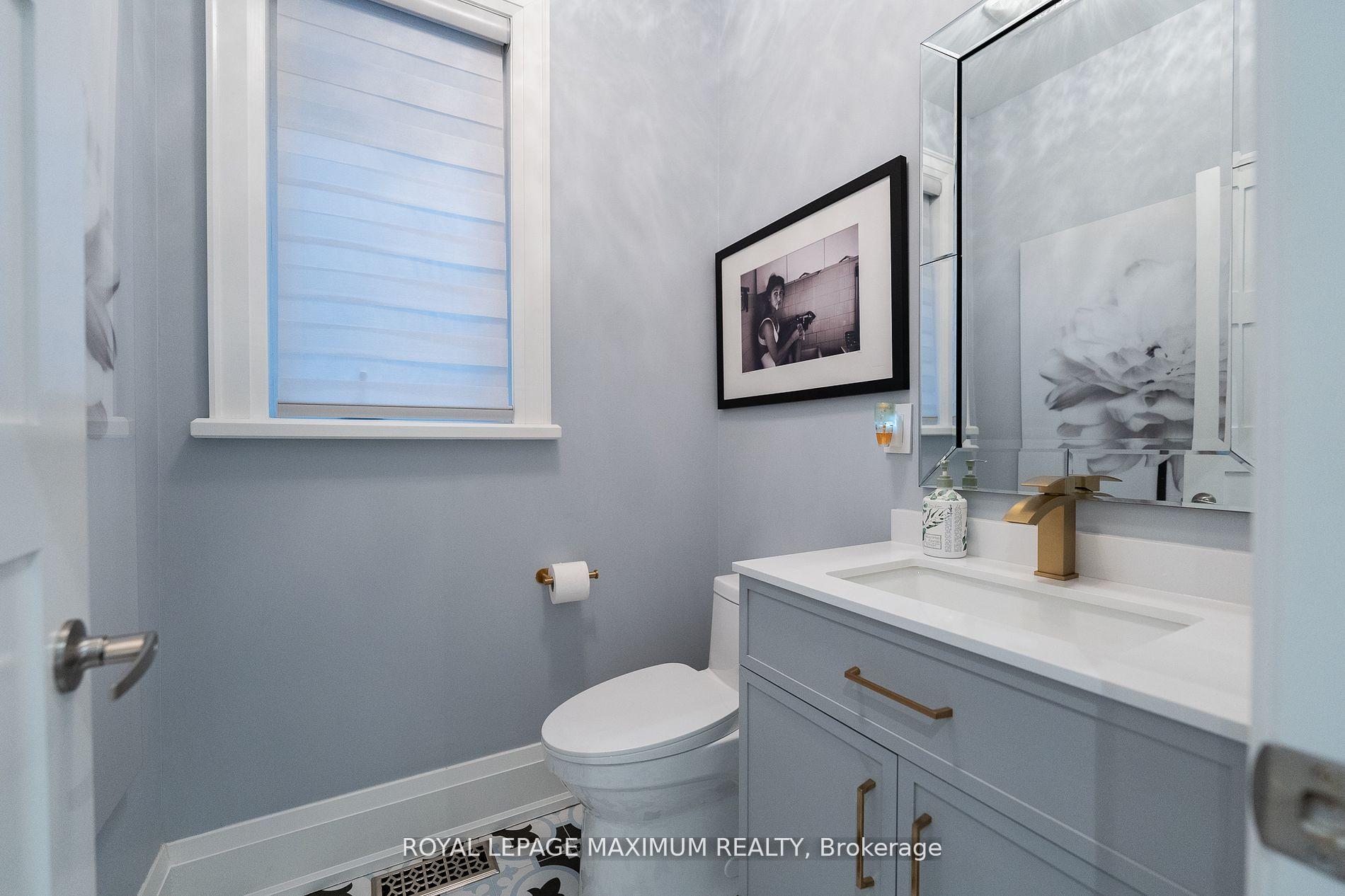 Photo 13 of 16 Alexie Way, Vaughan, Vellore Village — HOMEH