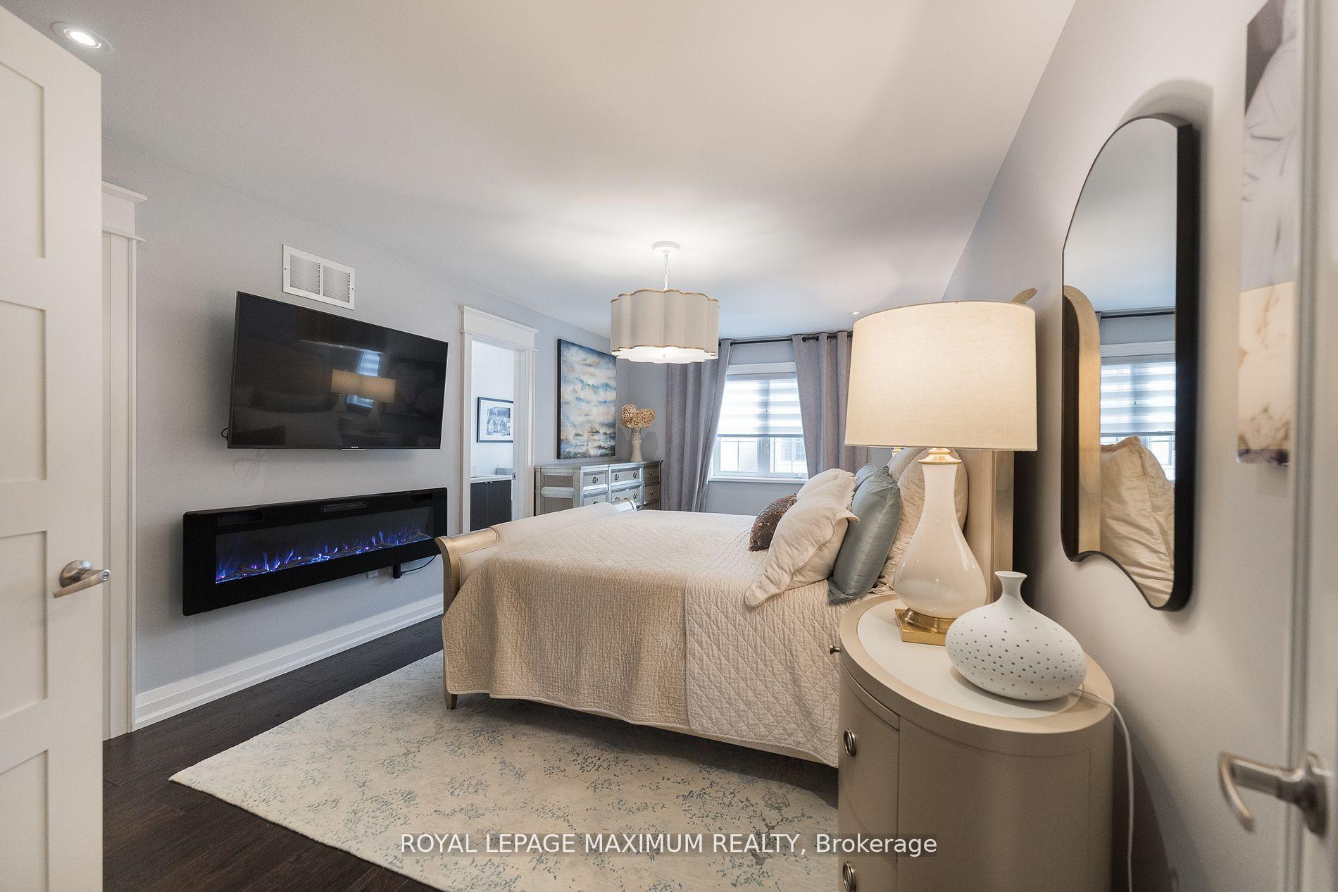 Photo 15 of 16 Alexie Way, Vaughan, Vellore Village — HOMEH