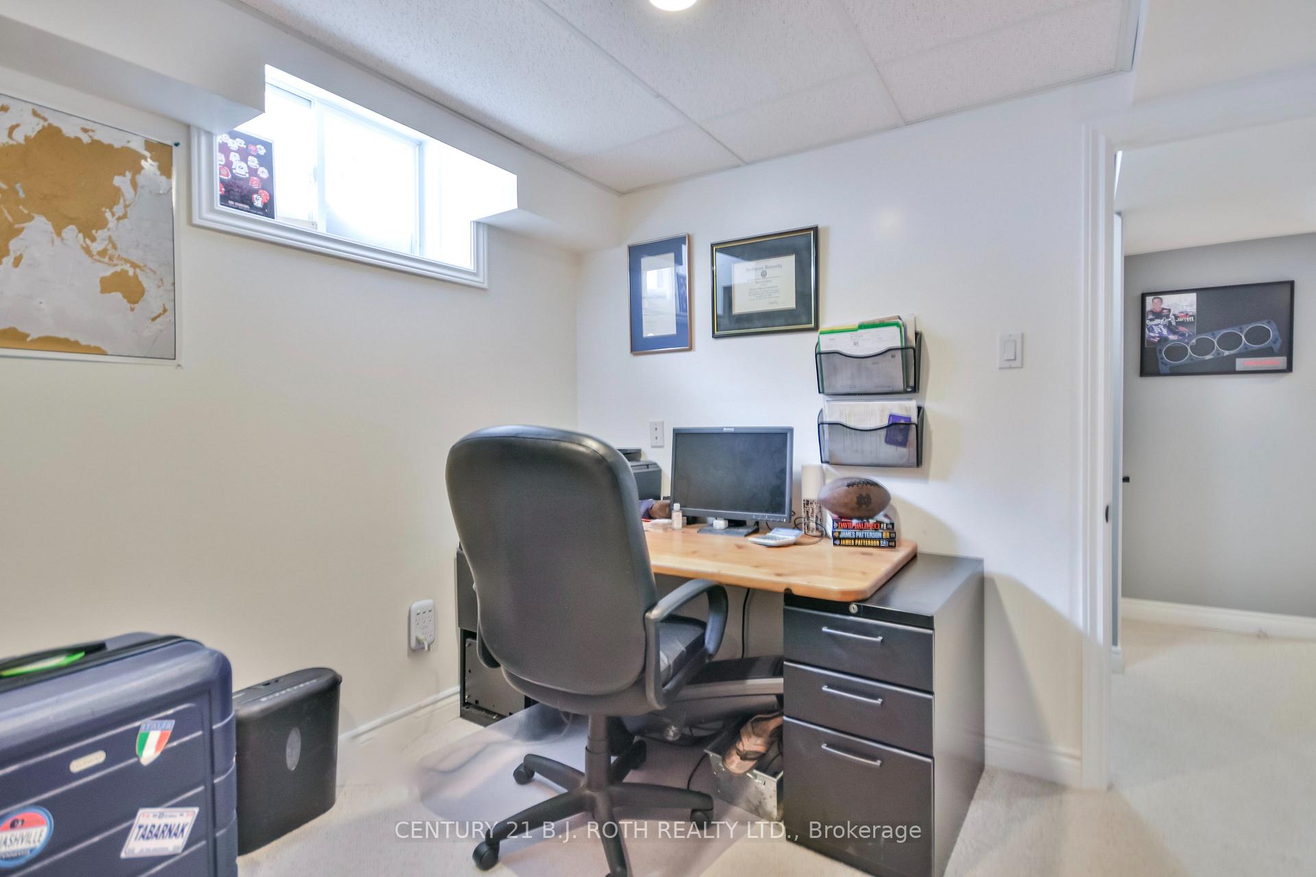 Photo 34 of 36 Sundew Drive, Barrie, Holly — HOMEH