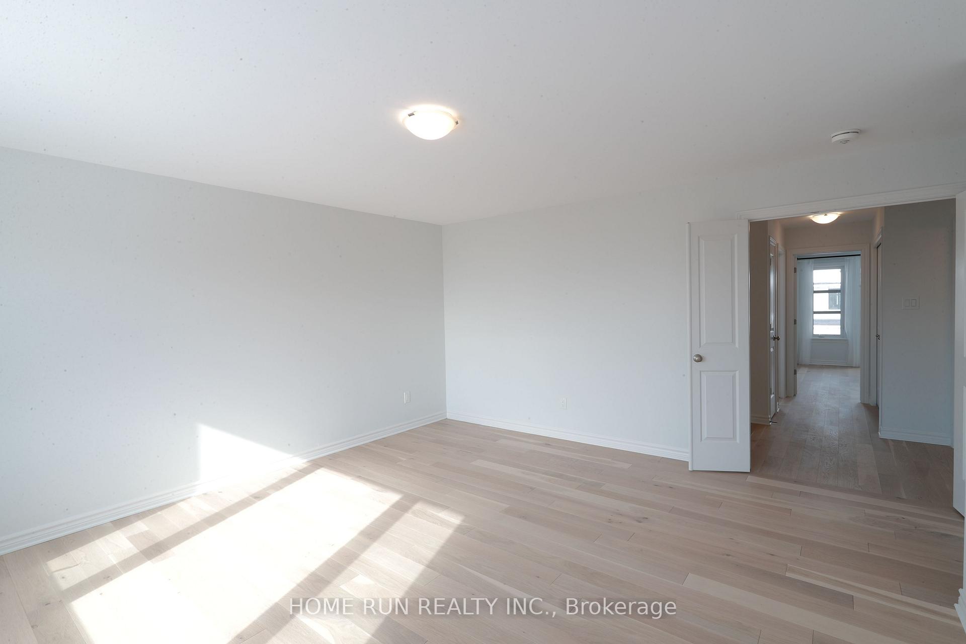 Photo 14 of 862 Atrium Ridge, Ottawa, Riverside South/Gloucester Glen — HOMEH