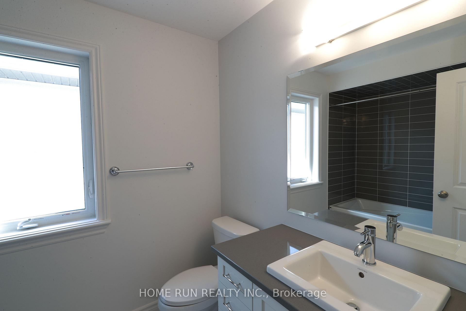 Photo 18 of 862 Atrium Ridge, Ottawa, Riverside South/Gloucester Glen — HOMEH