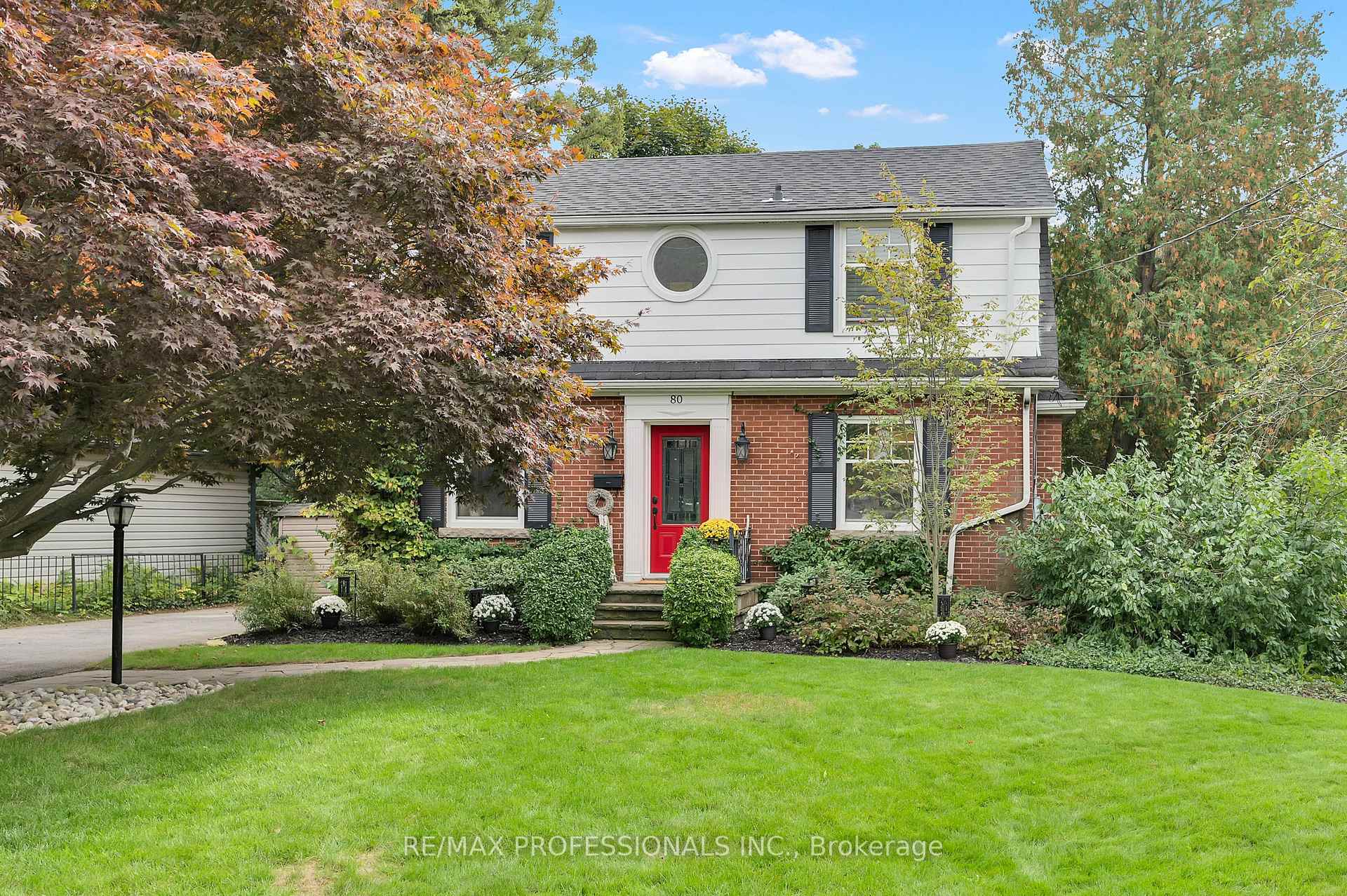 Front of 80 Townsend Avenue