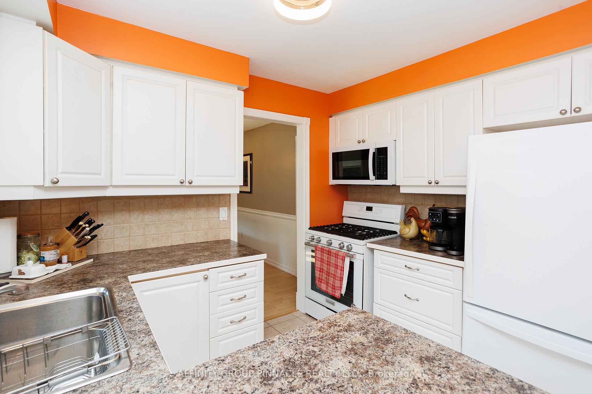 Photo 18 of 523 George Street, Brock, Beaverton — HOMEH