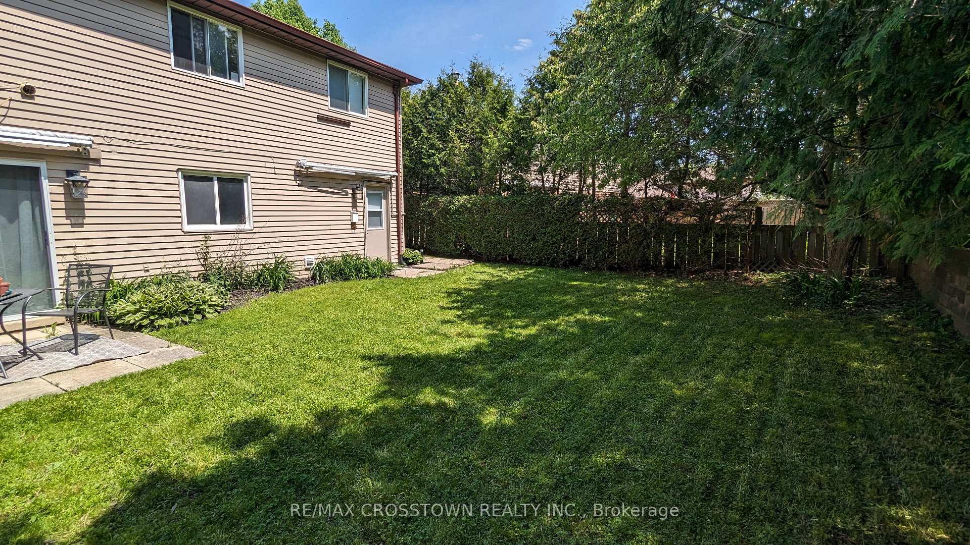 Photo 28 of 243 Lillian Crescent, Barrie, Sunnidale — HOMEH