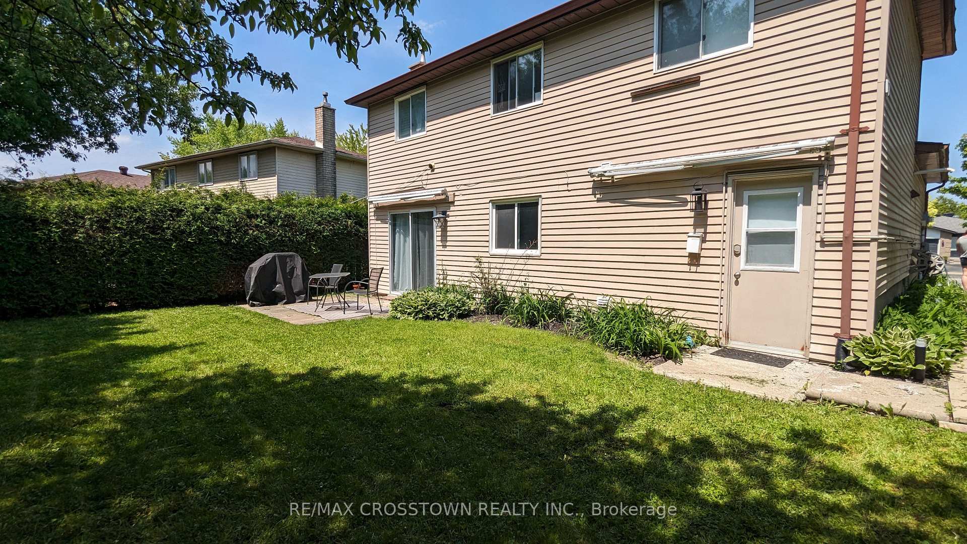 Photo 29 of 243 Lillian Crescent, Barrie, Sunnidale — HOMEH