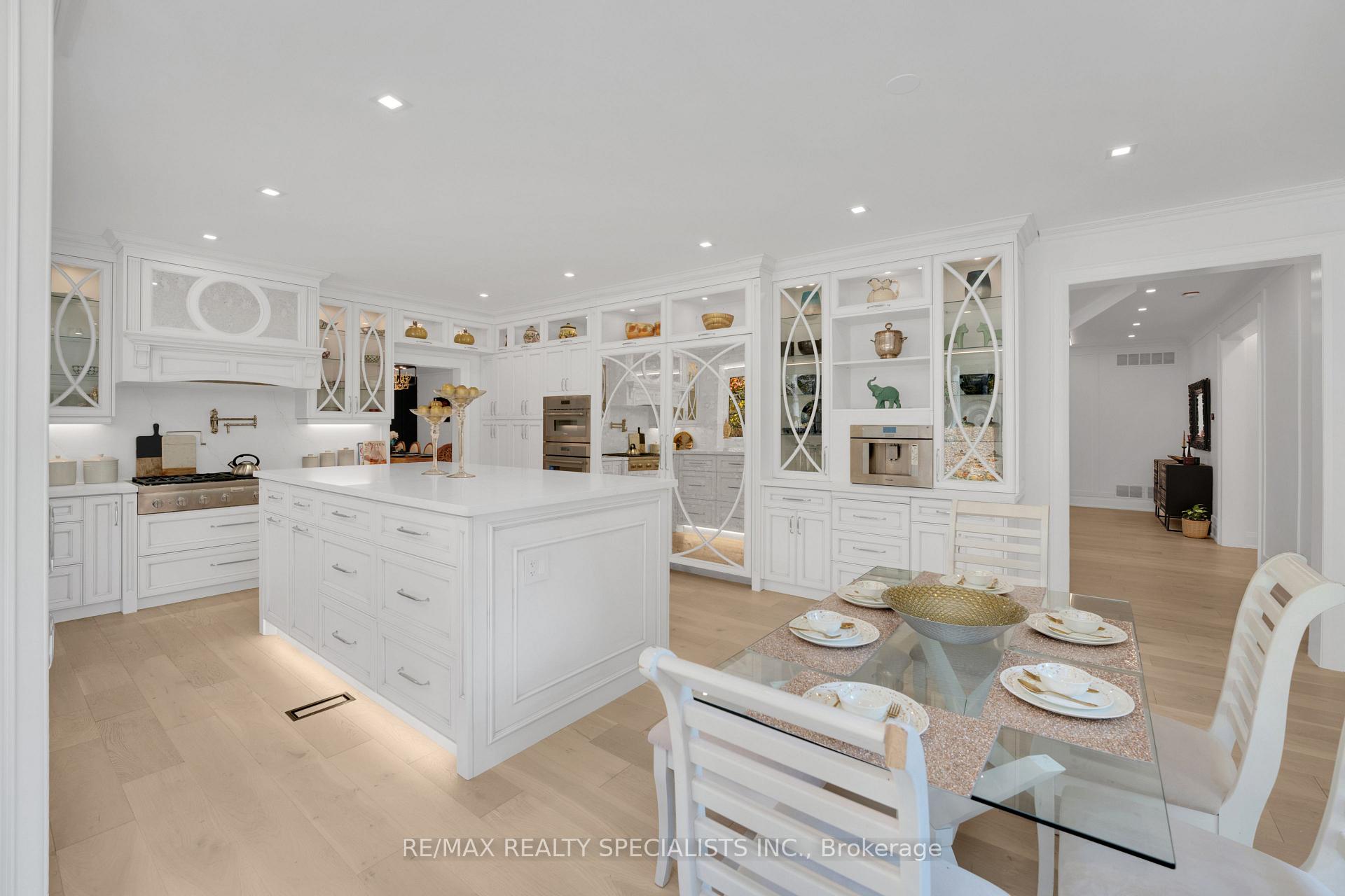 Photo 15 of 62 Silver Fox Place, Vaughan, Rural Vaughan — HOMEH