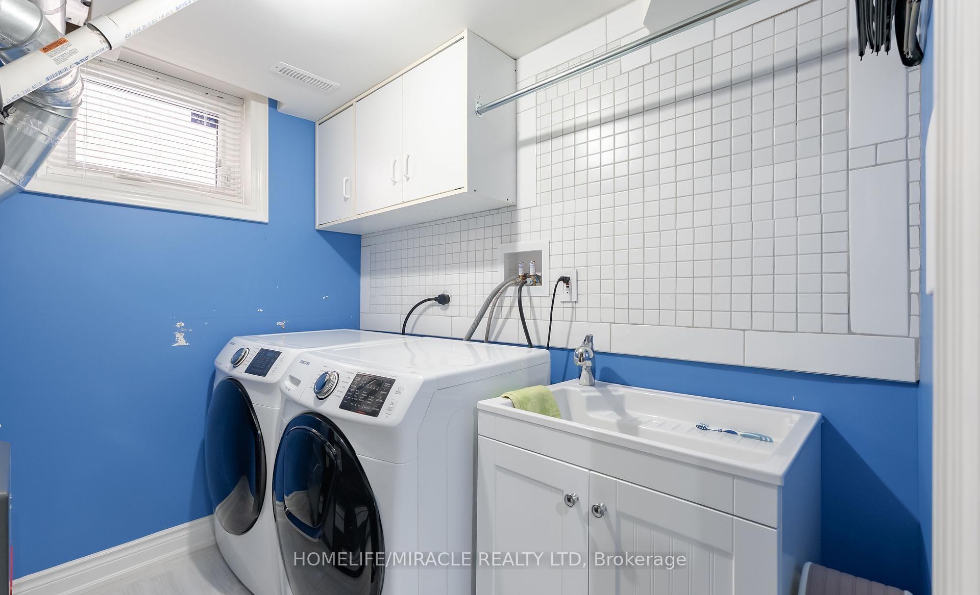 Photo 17 of 23 Mosley Crescent, Brampton, Fletcher's West — HOMEH