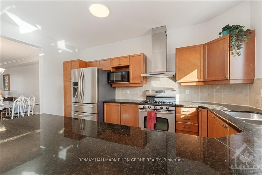 Photo 3 of 143 Baroness Drive, Ottawa, Barrhaven East — HOMEH