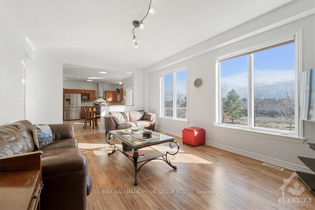 Photo 9 of 143 Baroness Drive, Ottawa, Barrhaven East — HOMEH