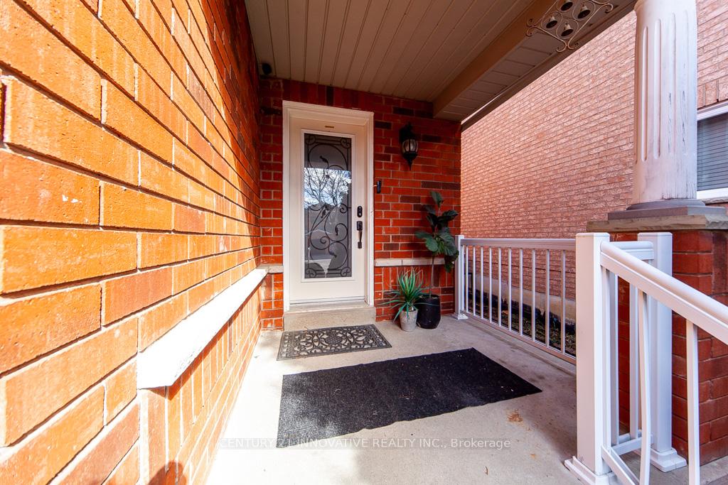 Photo 3 of 56 Royal Appian Crescent, Vaughan, Patterson — HOMEH