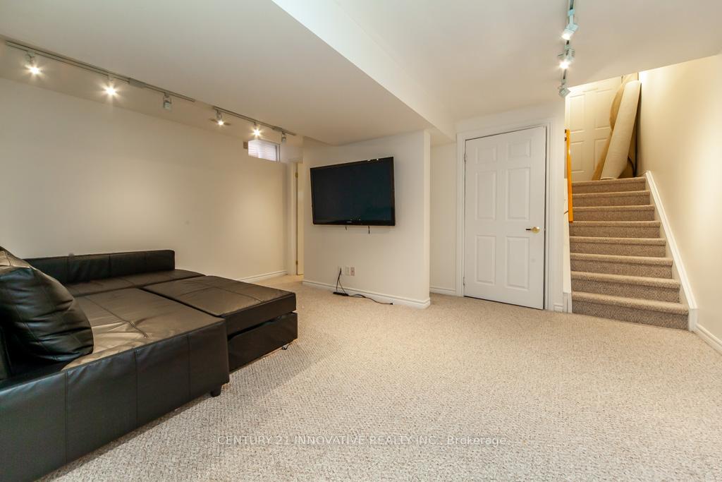 Photo 33 of 56 Royal Appian Crescent, Vaughan, Patterson — HOMEH