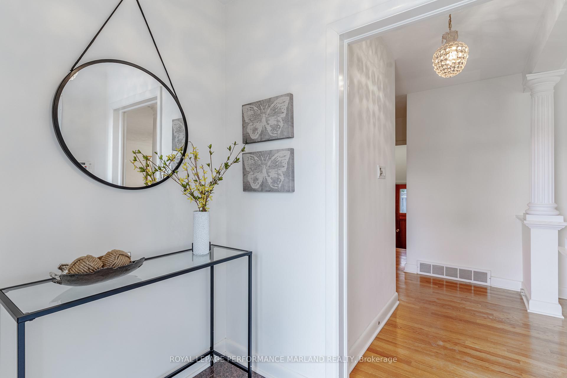 Photo 2 of 1871 Wembley Avenue, Ottawa, Carlingwood — HOMEH