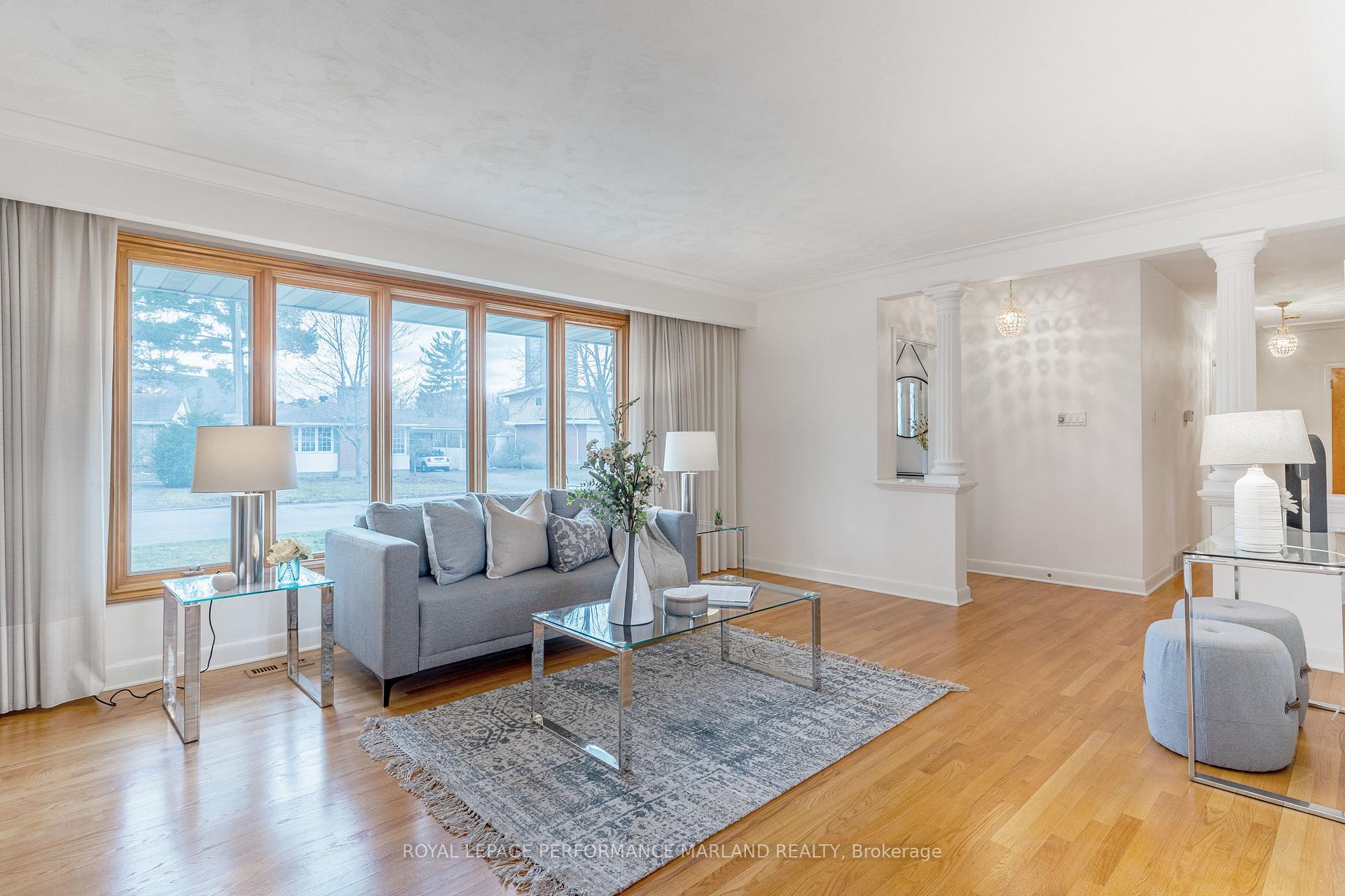 Photo 7 of 1871 Wembley Avenue, Ottawa, Carlingwood — HOMEH