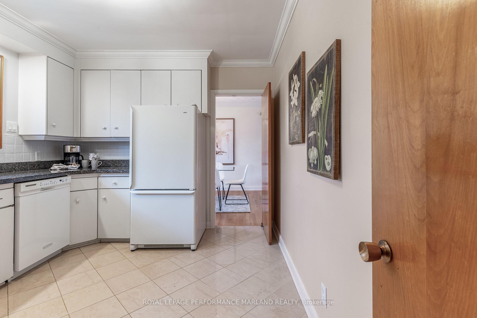Photo 13 of 1871 Wembley Avenue, Ottawa, Carlingwood — HOMEH