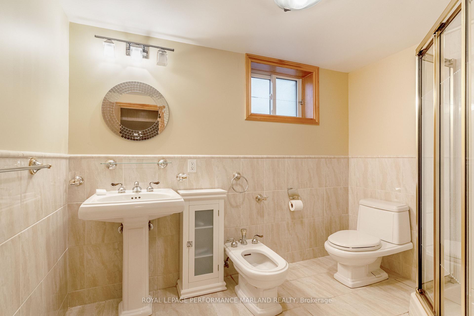 Photo 27 of 1871 Wembley Avenue, Ottawa, Carlingwood — HOMEH