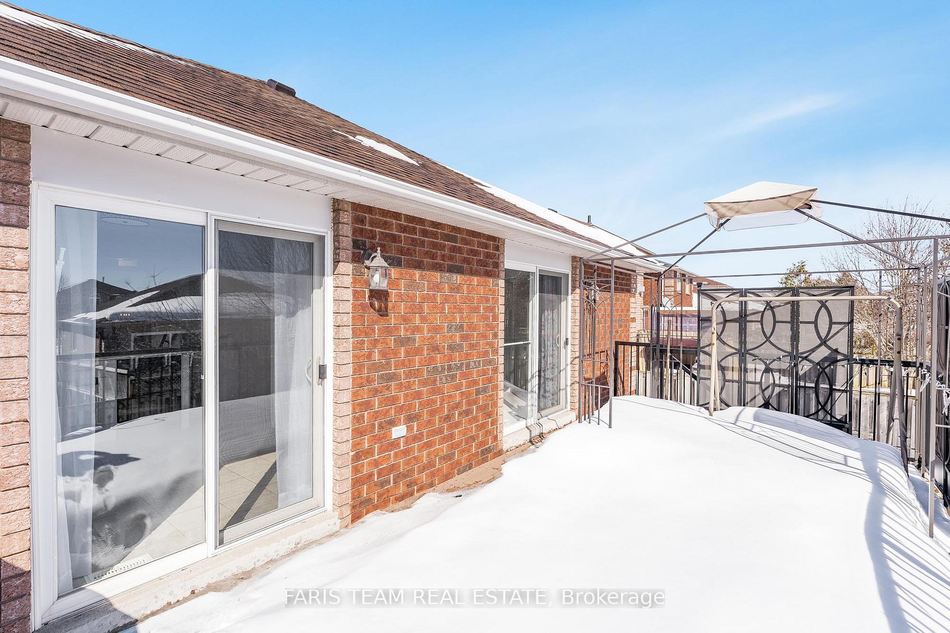 Photo 18 of 25 Catherine Drive, Barrie, Painswick South — HOMEH