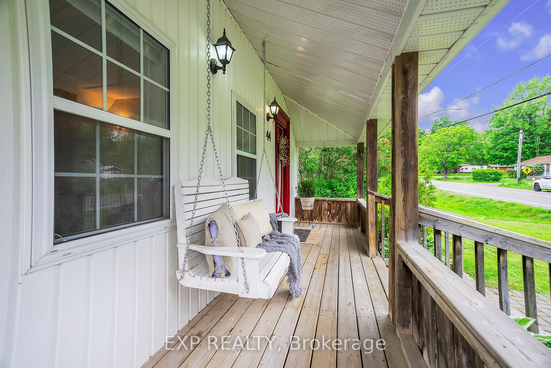 Photo 3 of 44 Walt Street, Brighton, Rural Brighton — HOMEH