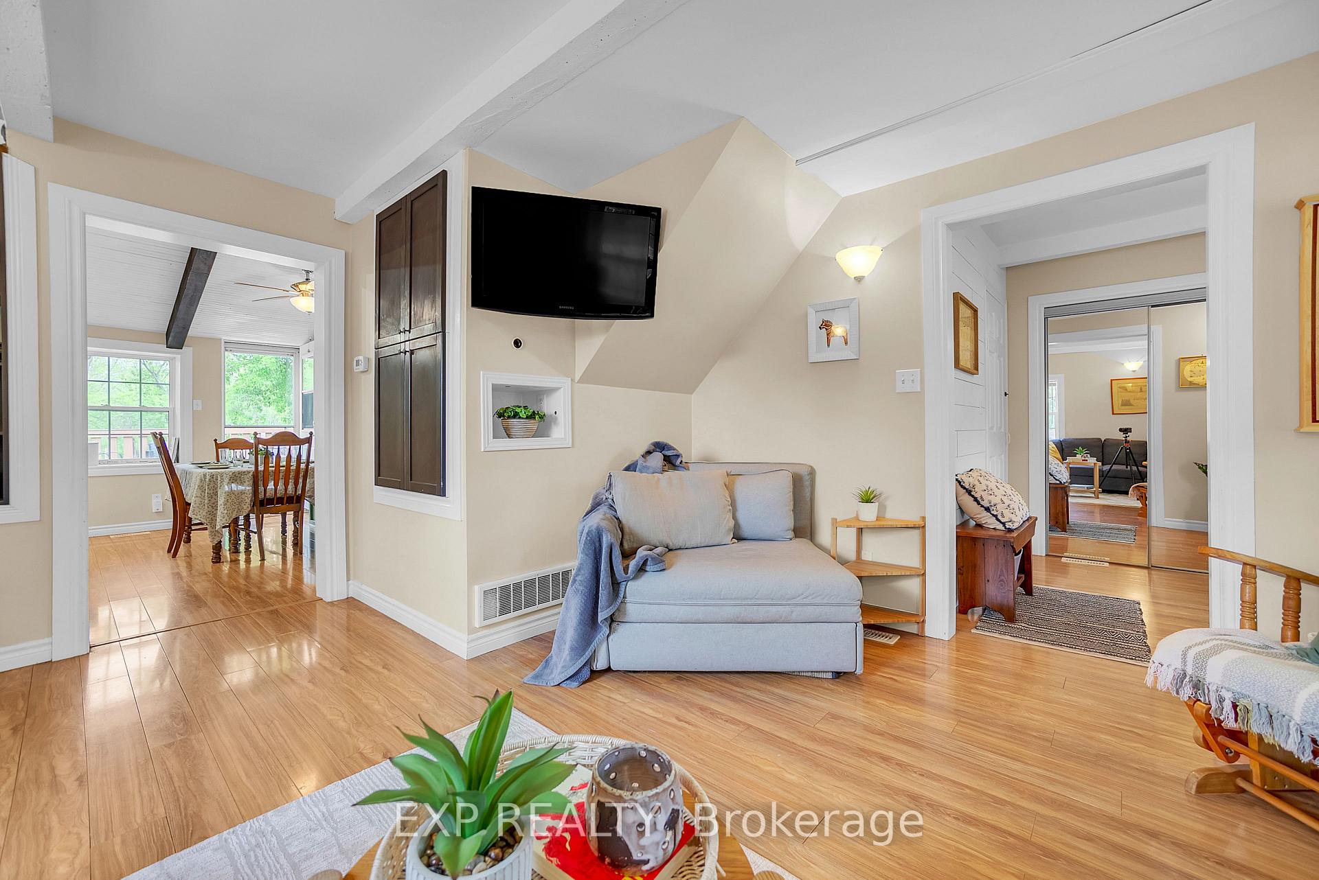 Photo 8 of 44 Walt Street, Brighton, Rural Brighton — HOMEH