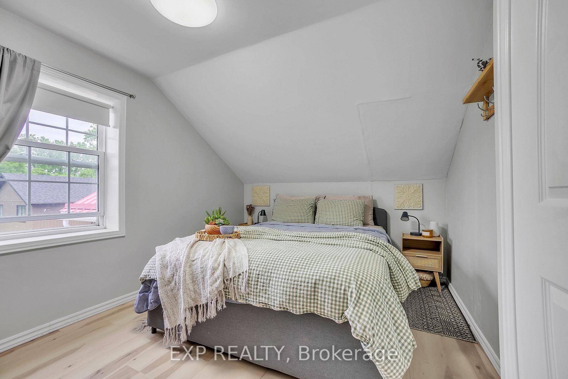 Photo 28 of 44 Walt Street, Brighton, Rural Brighton — HOMEH