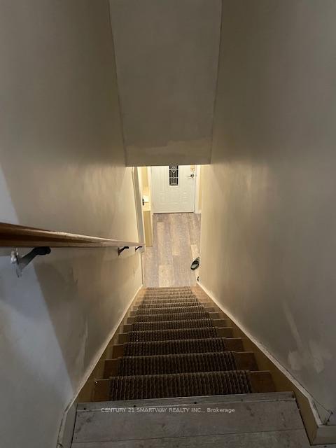 Photo 5 of 4528 Longmoor Drive, Burlington, Shoreacres — HOMEH