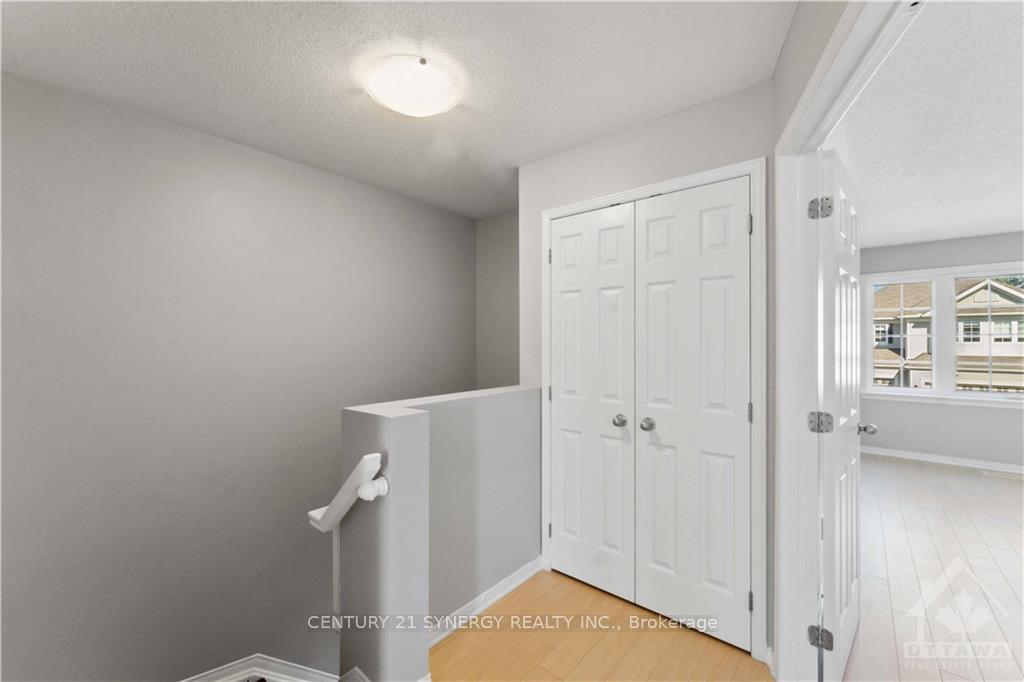 Photo 5 of 133 Braddock Private, Ottawa, Barrhaven - Stonebridge — HOMEH