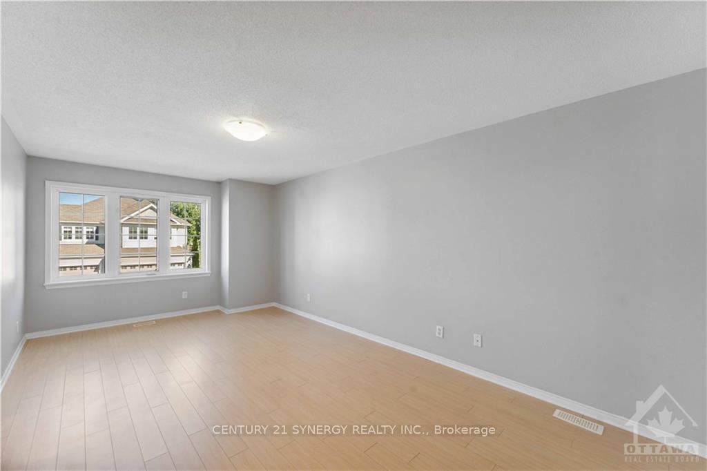 Photo 7 of 133 Braddock Private, Ottawa, Barrhaven - Stonebridge — HOMEH