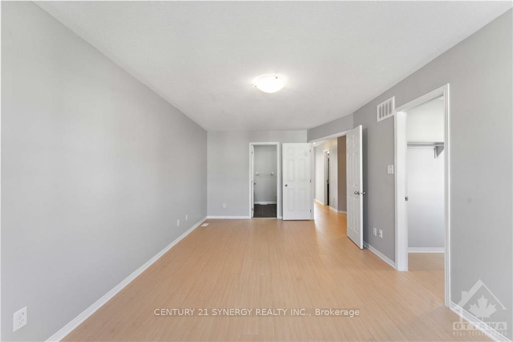 Photo 9 of 133 Braddock Private, Ottawa, Barrhaven - Stonebridge — HOMEH
