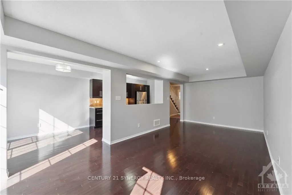 Photo 18 of 133 Braddock Private, Ottawa, Barrhaven - Stonebridge — HOMEH