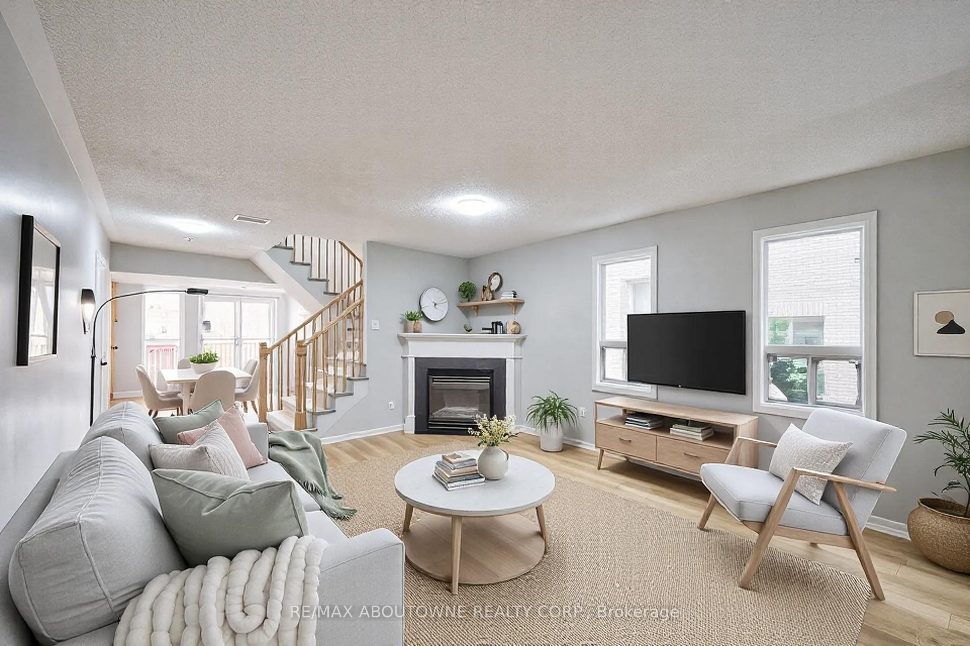 Photo 6 of 556 Delphine Drive, Burlington, Appleby — HOMEH