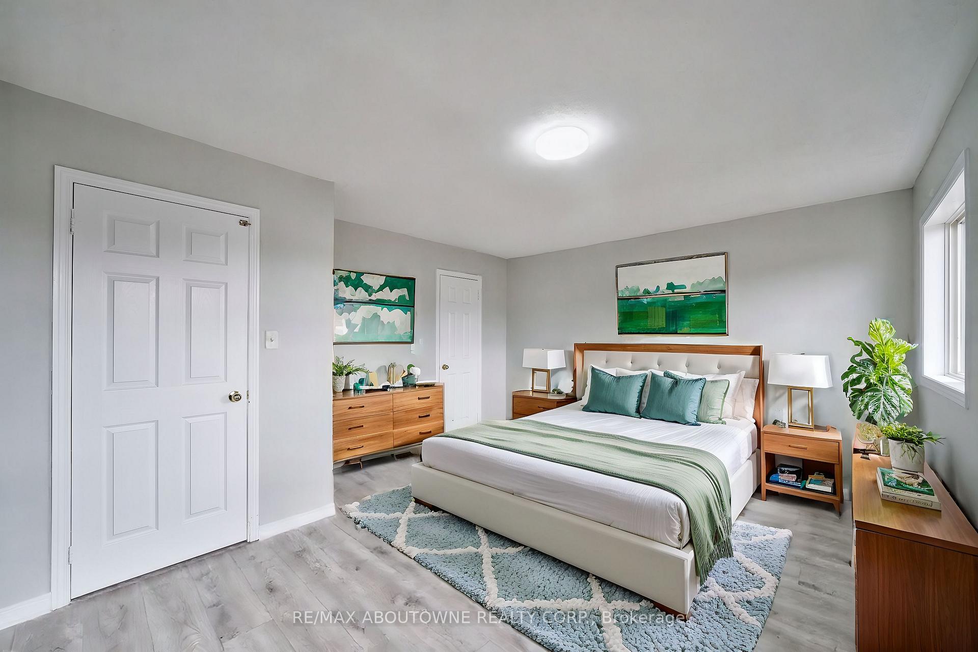 Photo 15 of 556 Delphine Drive, Burlington, Appleby — HOMEH