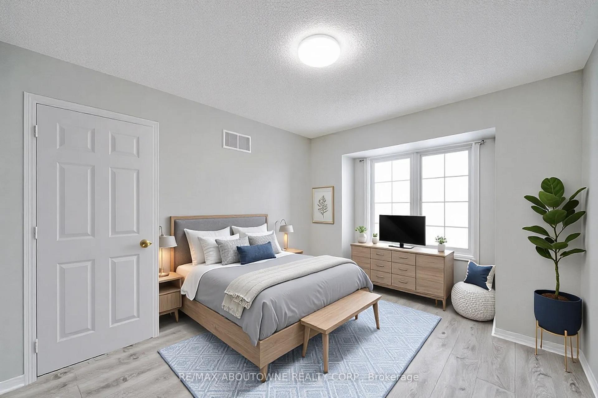 Photo 23 of 556 Delphine Drive, Burlington, Appleby — HOMEH