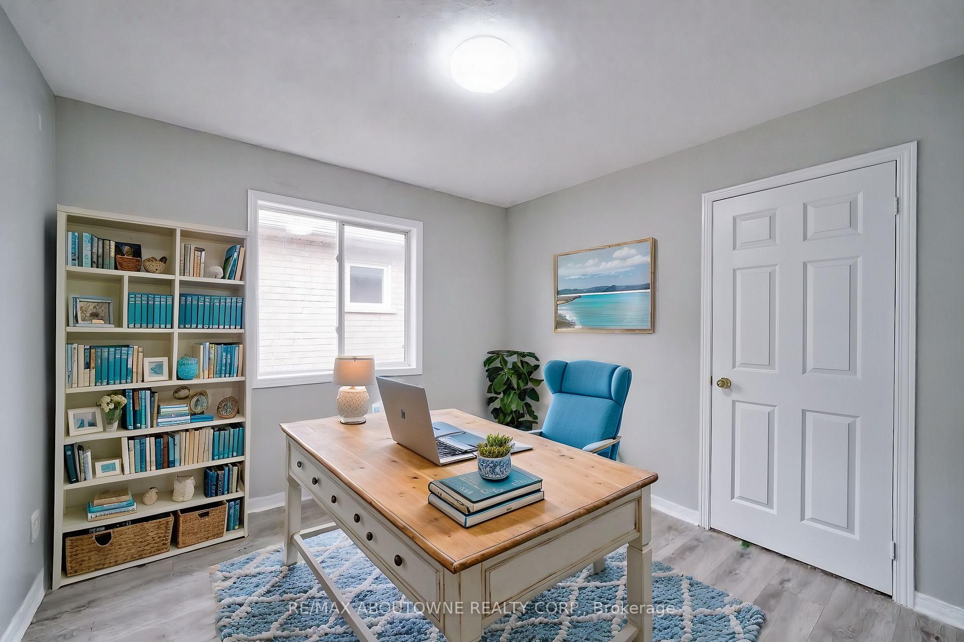 Photo 25 of 556 Delphine Drive, Burlington, Appleby — HOMEH