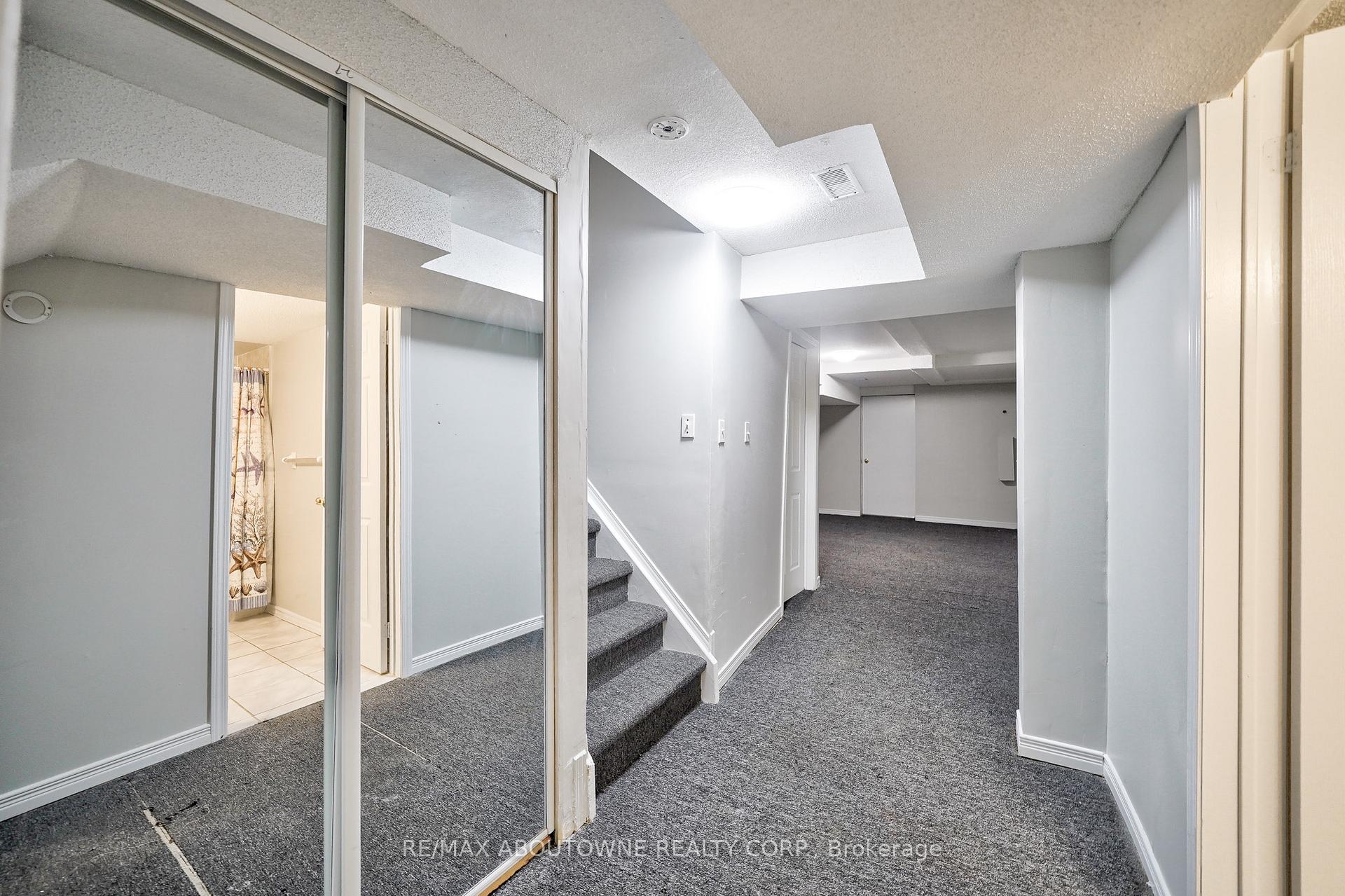 Photo 28 of 556 Delphine Drive, Burlington, Appleby — HOMEH